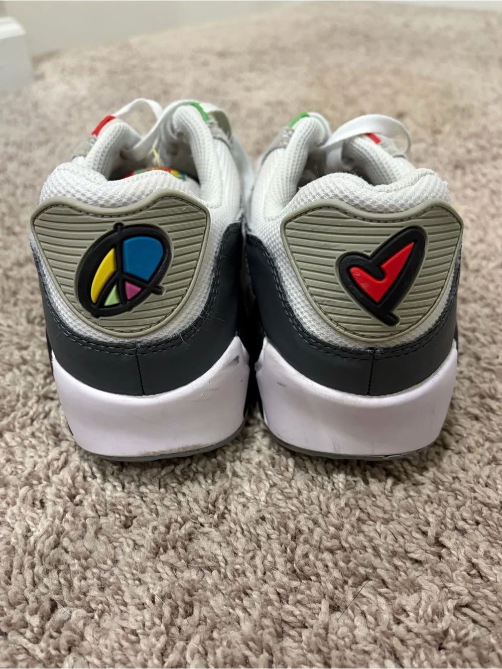 Men’s size 8 Nike air maxes